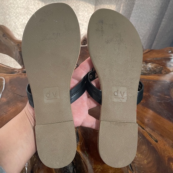 Dolce Vita Sandals - Picture 5 of 6